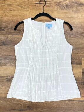 SOLD♥️ Cece white textured pleated peplum top Sz small